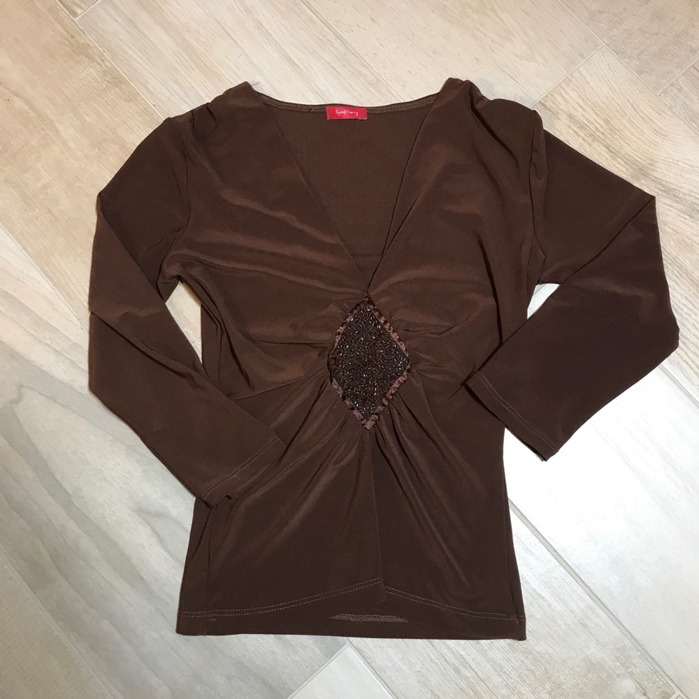 Brown deep V-neck 3/4 sleeve top with sequin diamond detail - small